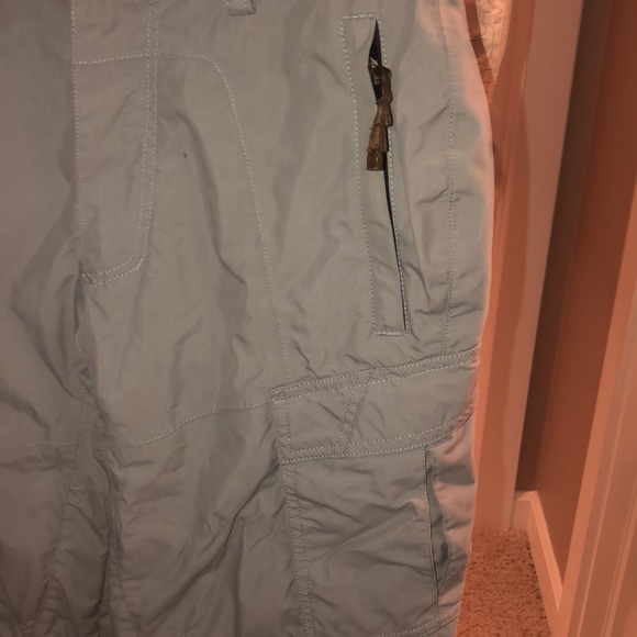 Girls Sz. . 8 OBERMEYER GREY SKI PANTS- Snow board pants Mint condition! - Picture 3 of 8